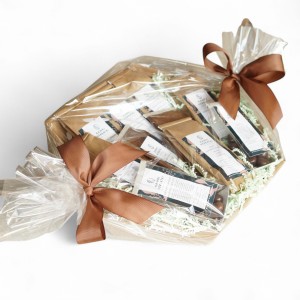 Kosz prezentowy duży: kawy i słodycze